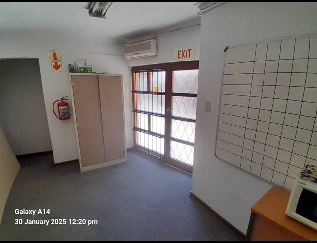 328M² OFFICE FOR SALE IN BO-DORP